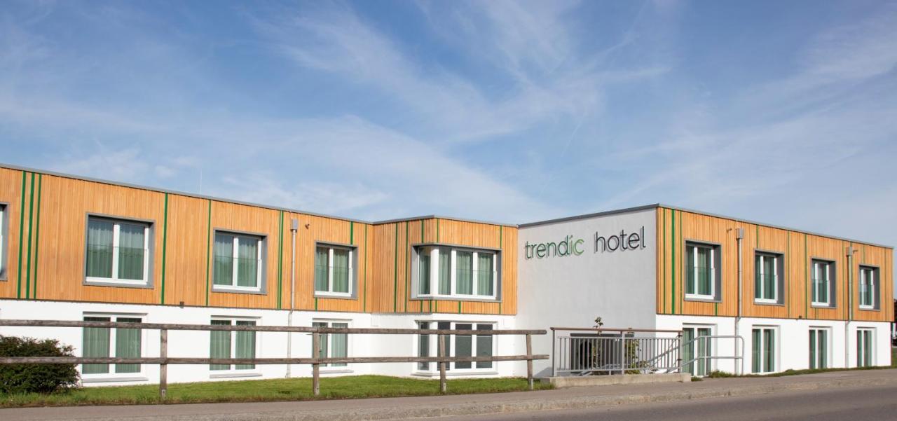 Trendic Hotel Marktoberdorf Bagian luar foto