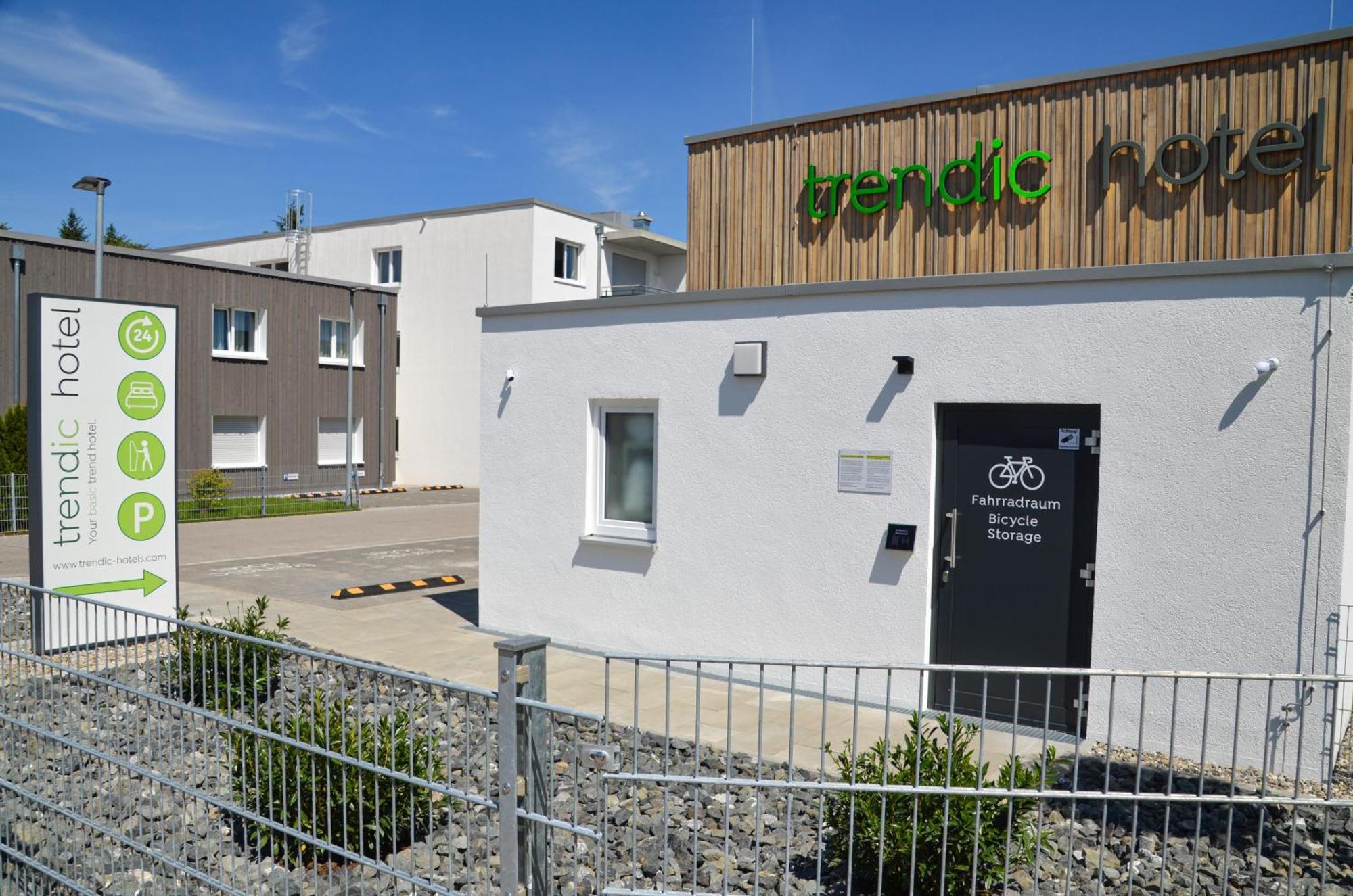 Trendic Hotel Marktoberdorf Bagian luar foto